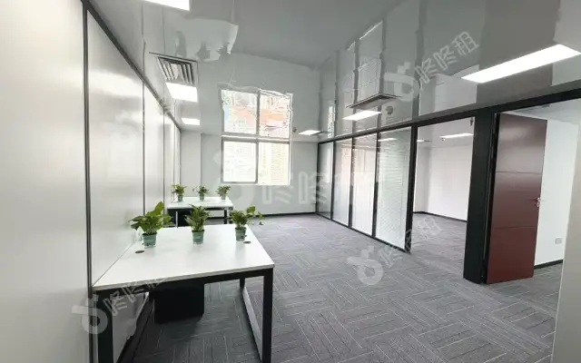 新能源大厦_138平米_精装_办公室房源出租