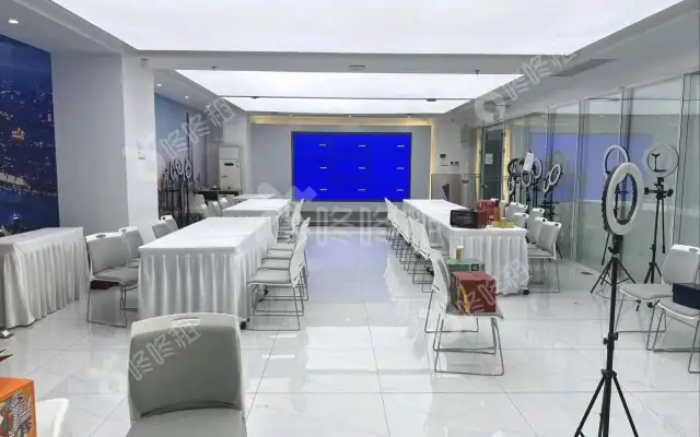 中泰粮食大厦_804平_精装_办公室房源出租