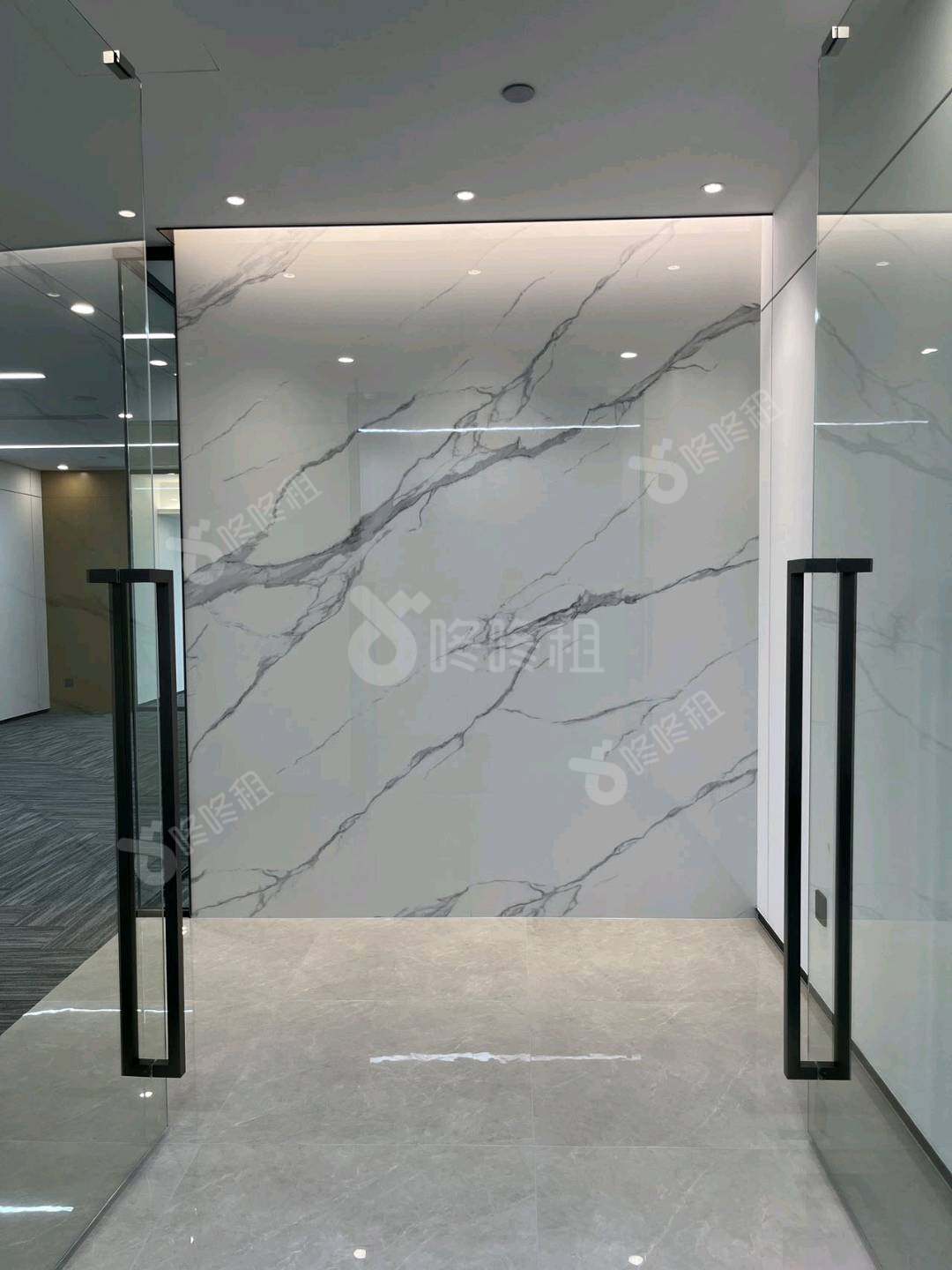 保利克洛维_245平_精装_前台