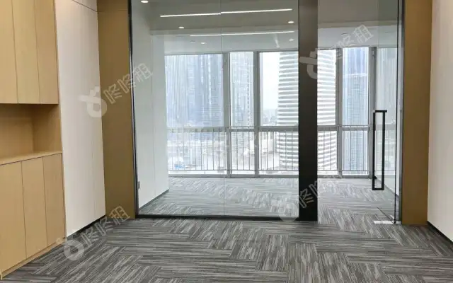 保利克洛维_130平米_精装_办公室房源出租