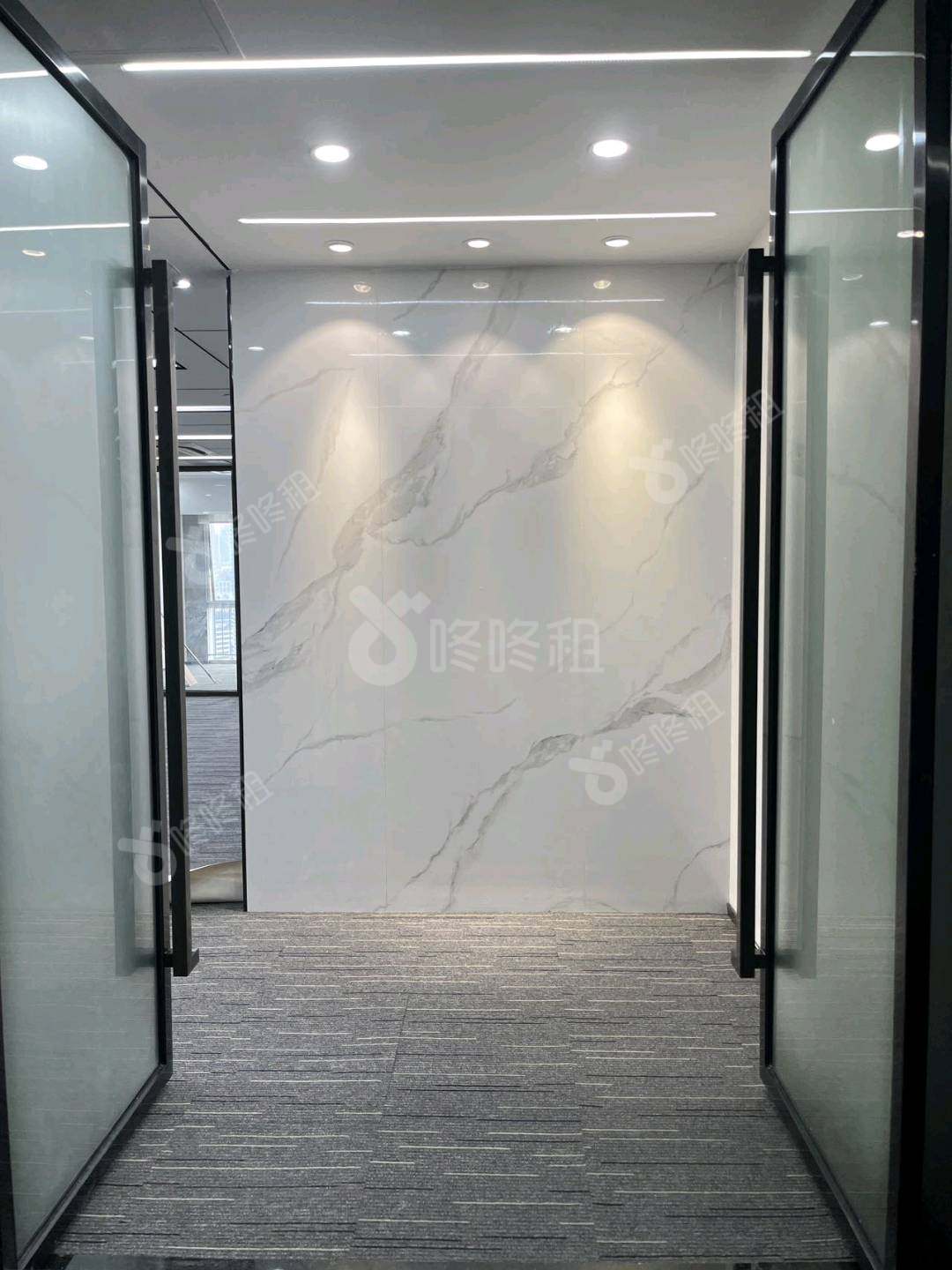 保利克洛维_206平_精装_前台