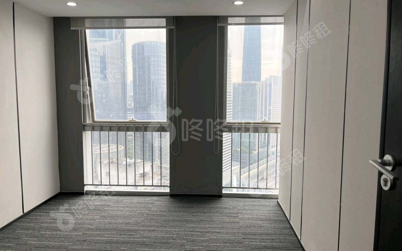 保利克洛维_206平_精装_办公室隔间