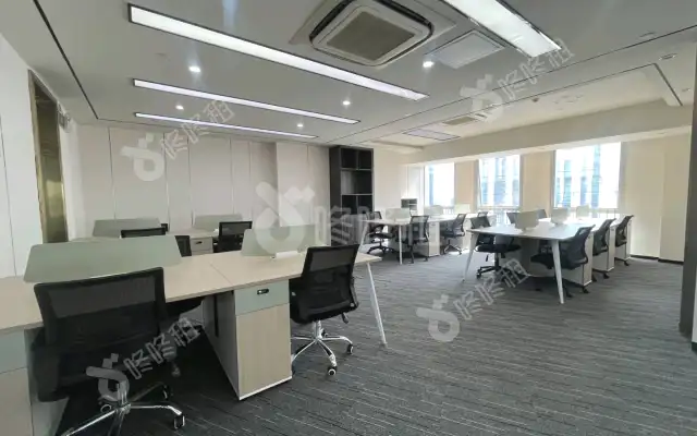 保利克洛维_260平米_精装_办公室房源出租