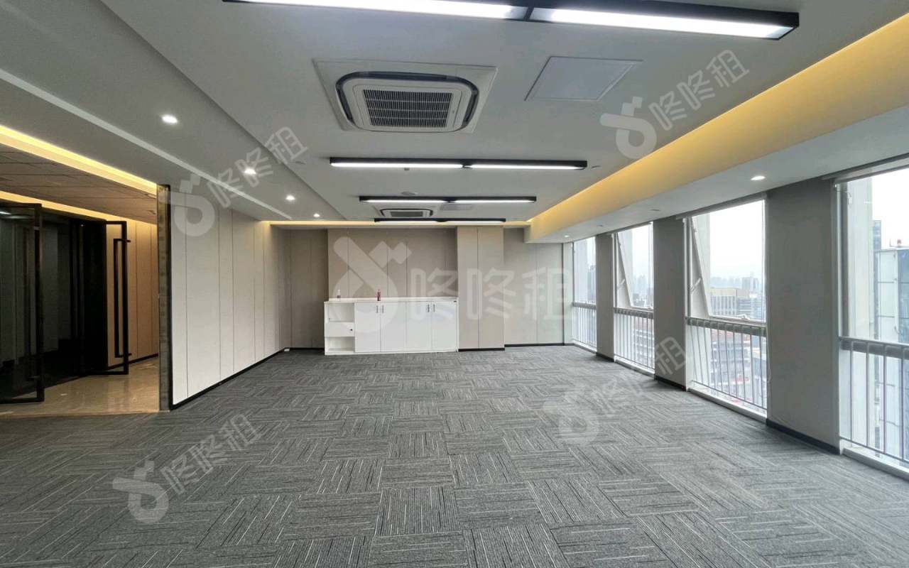 保利克洛维_206平_精装_办公室开间