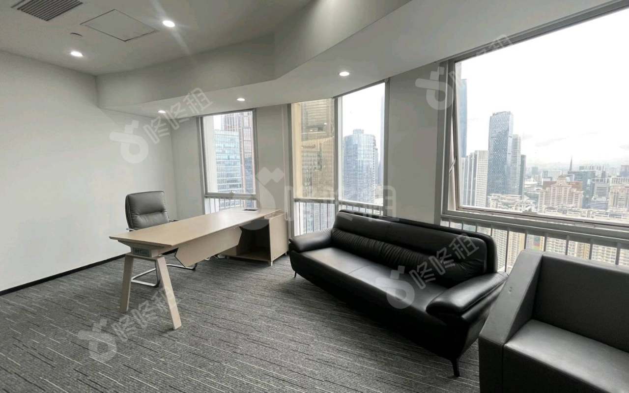 保利克洛维_155平_精装_办公室隔间