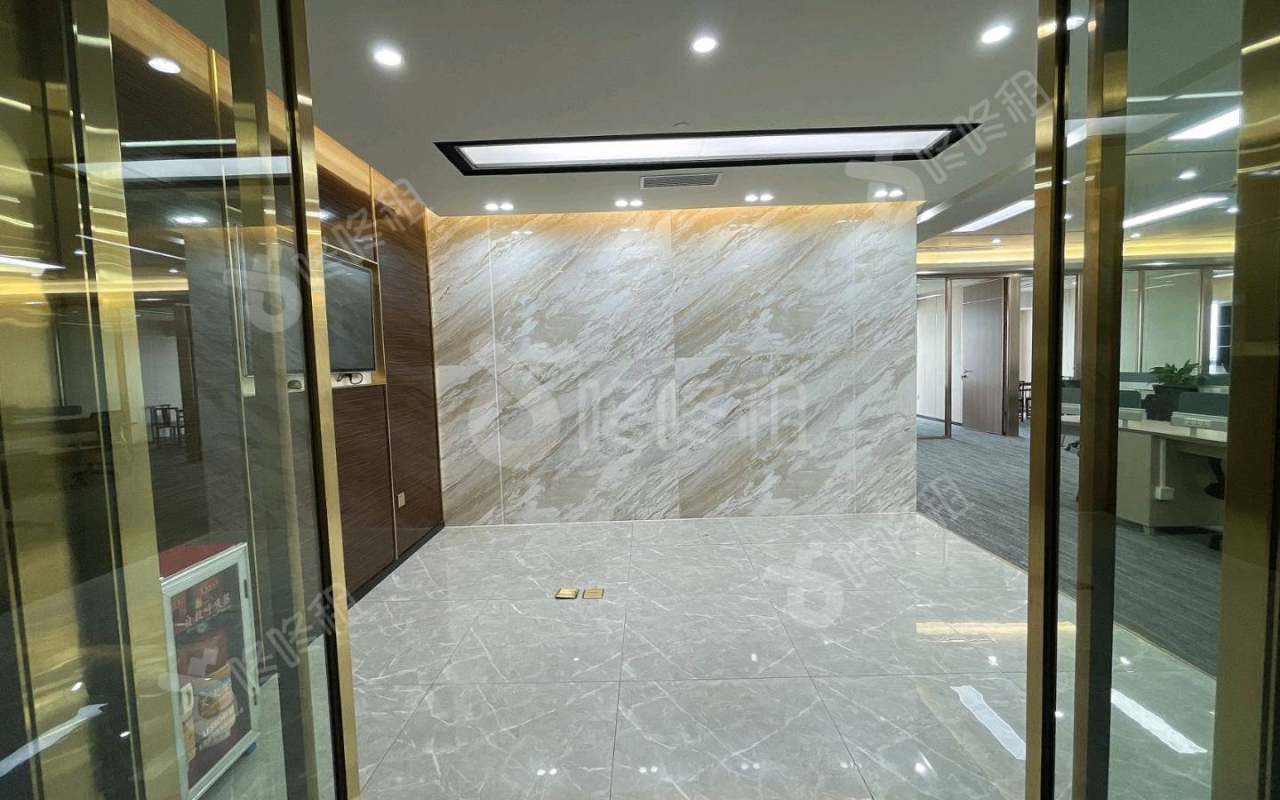 保利克洛维_438平_精装_前台