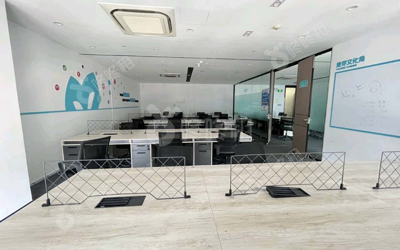 保利克洛维_603平_精装_办公室开间