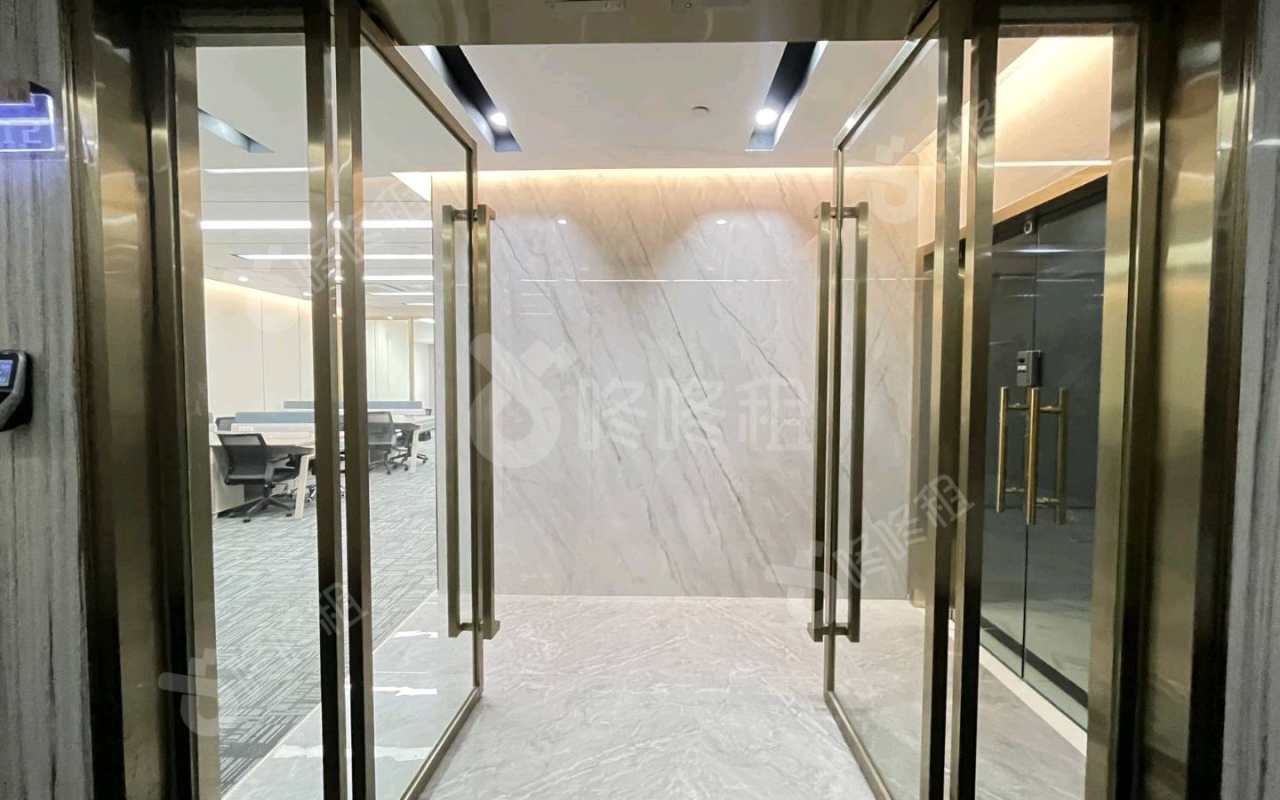 保利克洛维_227平_精装_前台