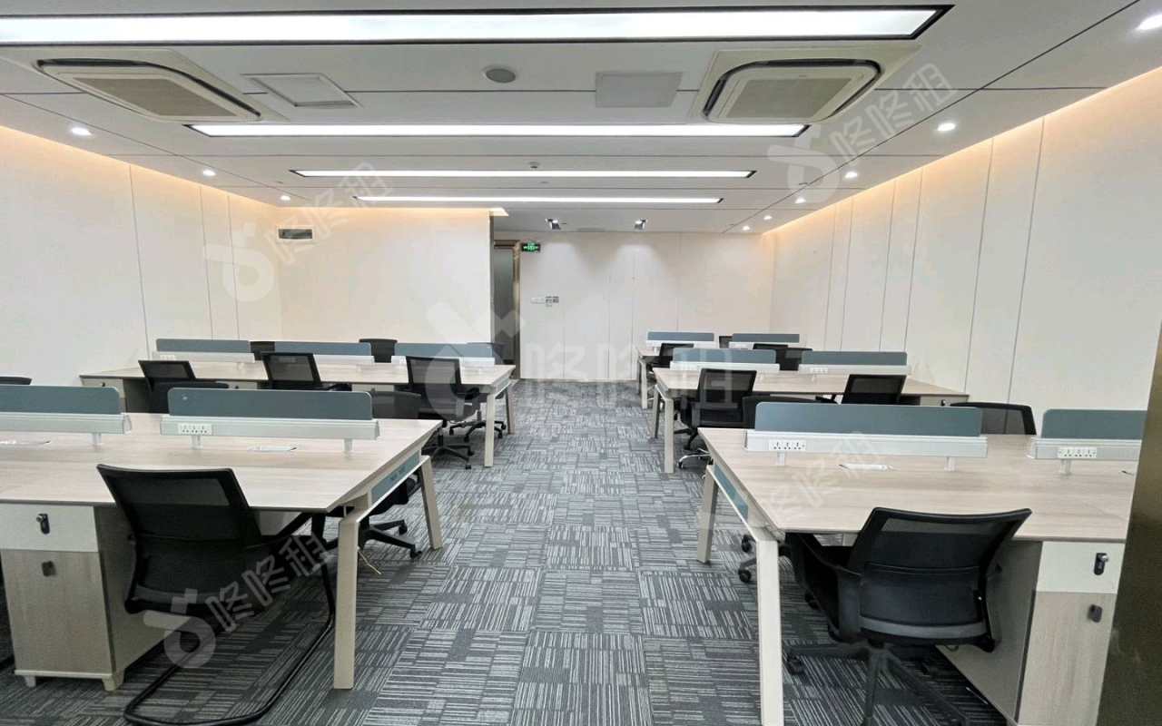 保利克洛维_227平_精装_办公室开间
