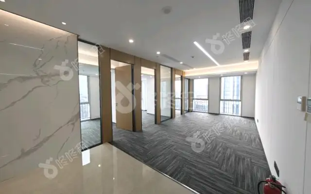 保利克洛维_161平米_精装_办公室房源出租