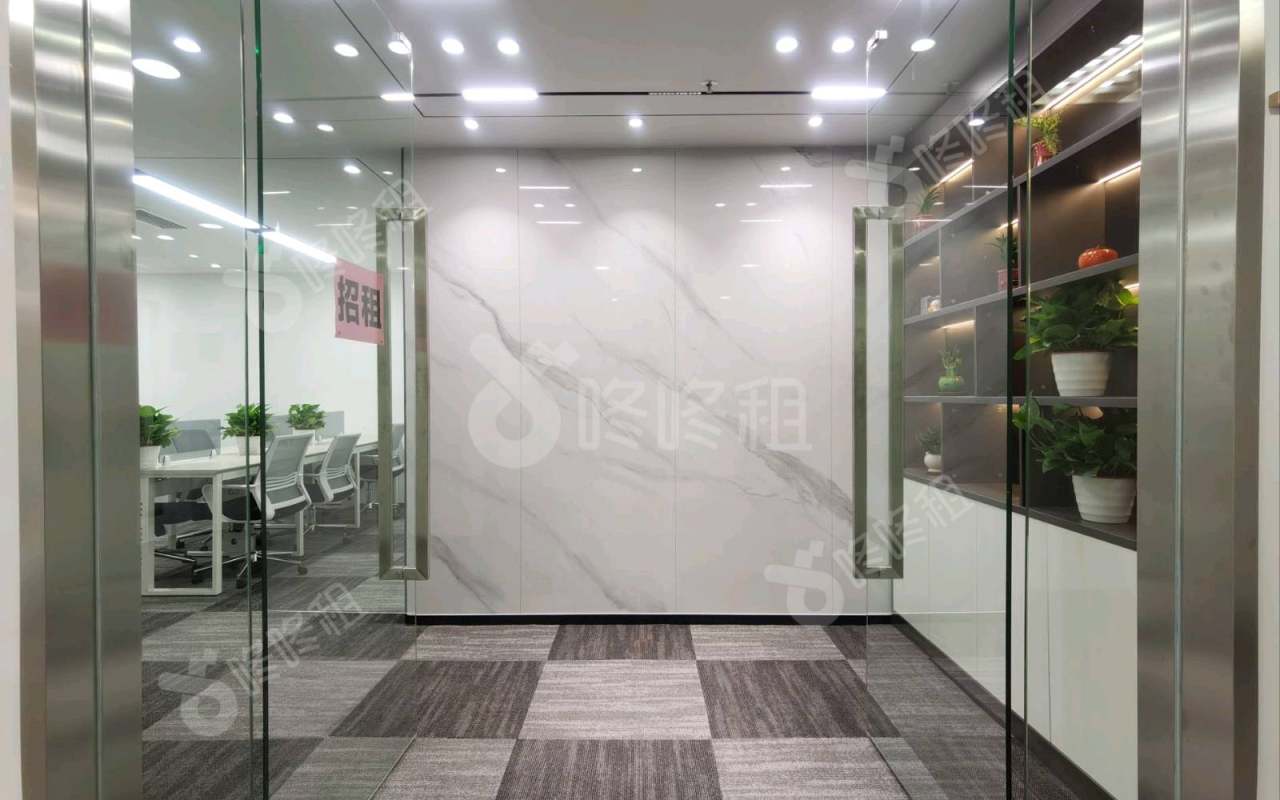 保利丰兴广场_178平_精装_前台