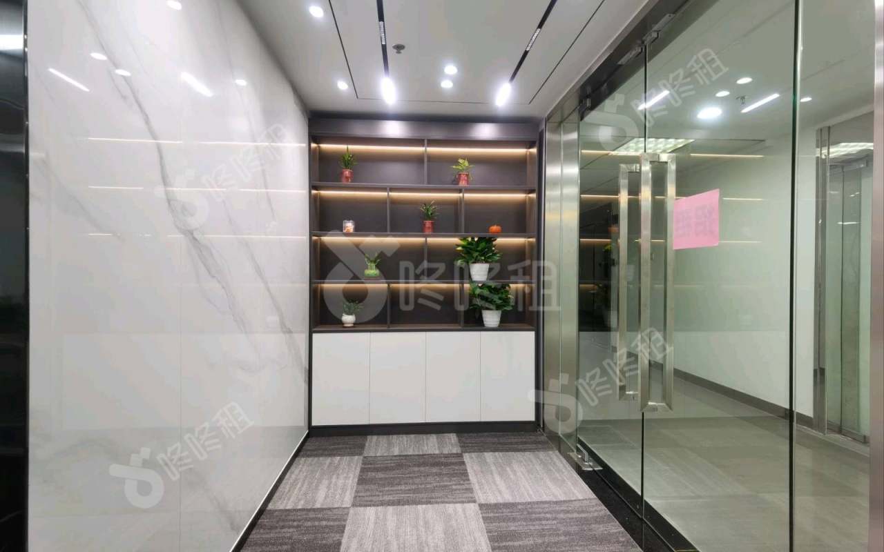 保利丰兴广场_178平_精装_前台