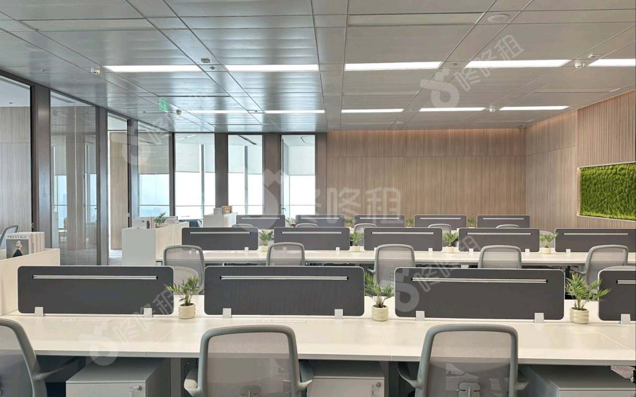 君超中心_550平_精装_办公室开间