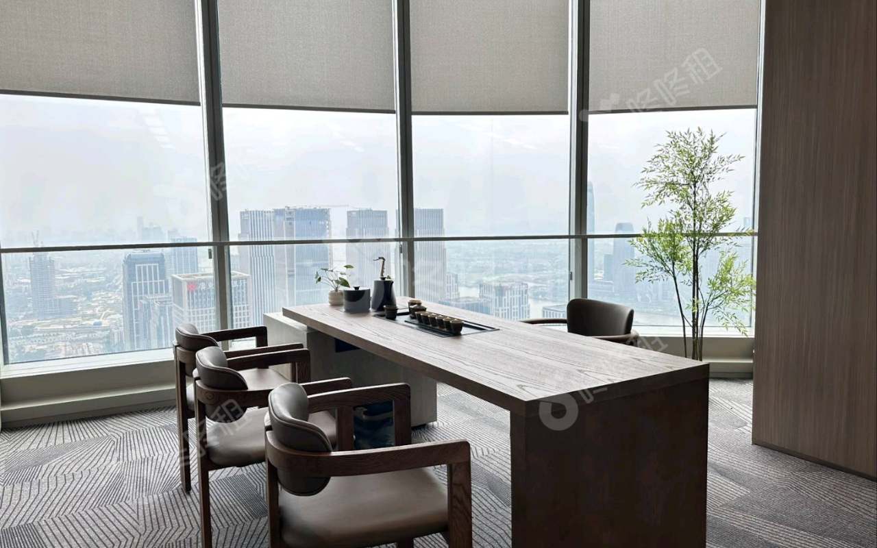 君超中心_550平_精装_办公室隔间