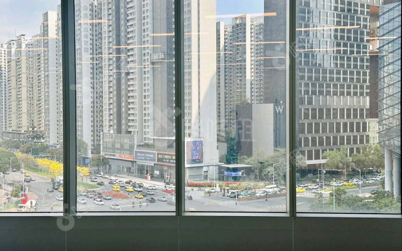 越秀金融大厦_300平_精装_办公室开间