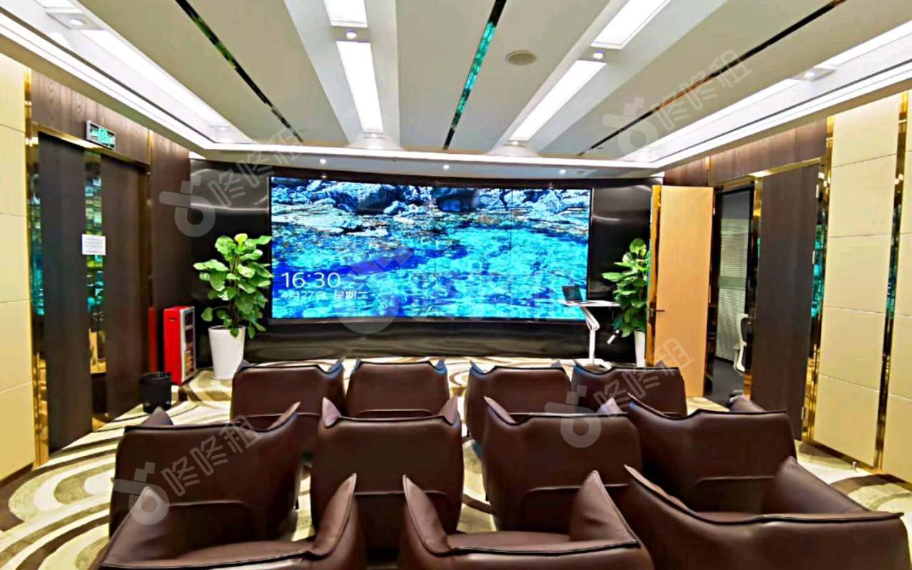 越秀金融大厦_1135平_精装_办公室隔间