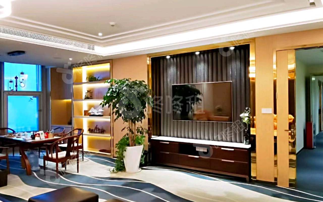 越秀金融大厦_1135平_精装_办公室隔间