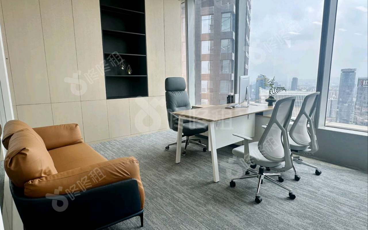 越秀金融大厦_307平_精装_办公室隔间