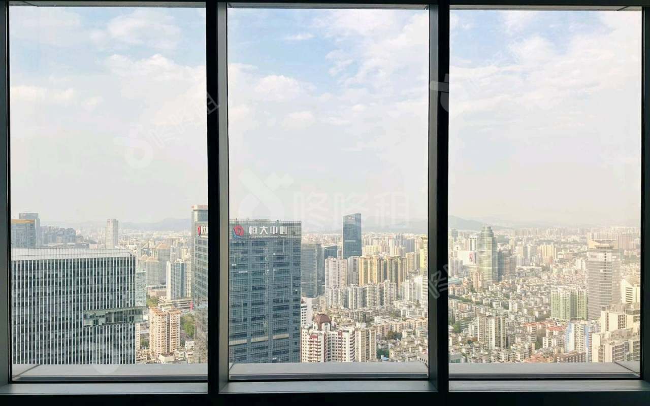 越秀金融大厦_307平_精装_办公室隔间