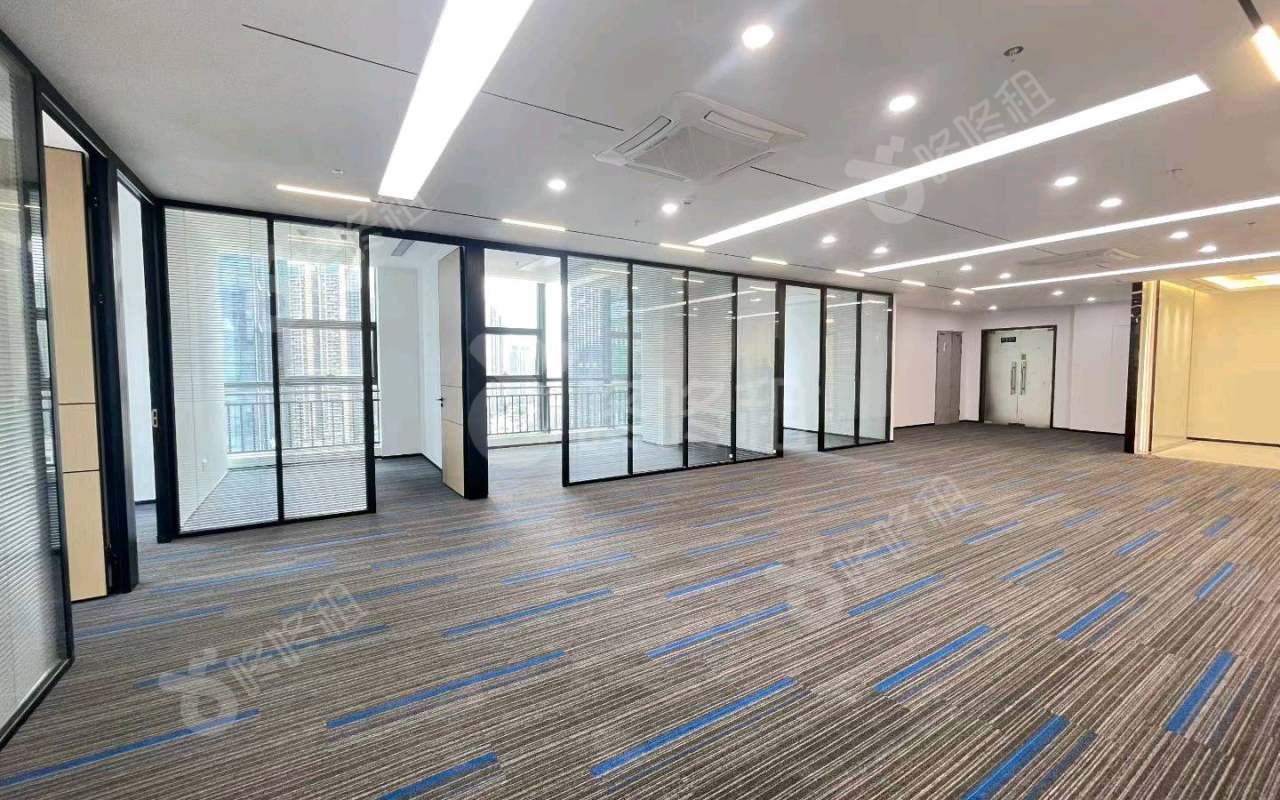 天安云谷一期_297平_精装_办公室开间