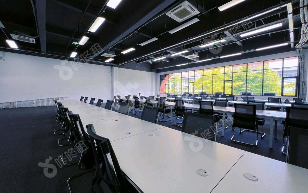 元岗·智汇Park(二期)_820平_精装_办公室开间