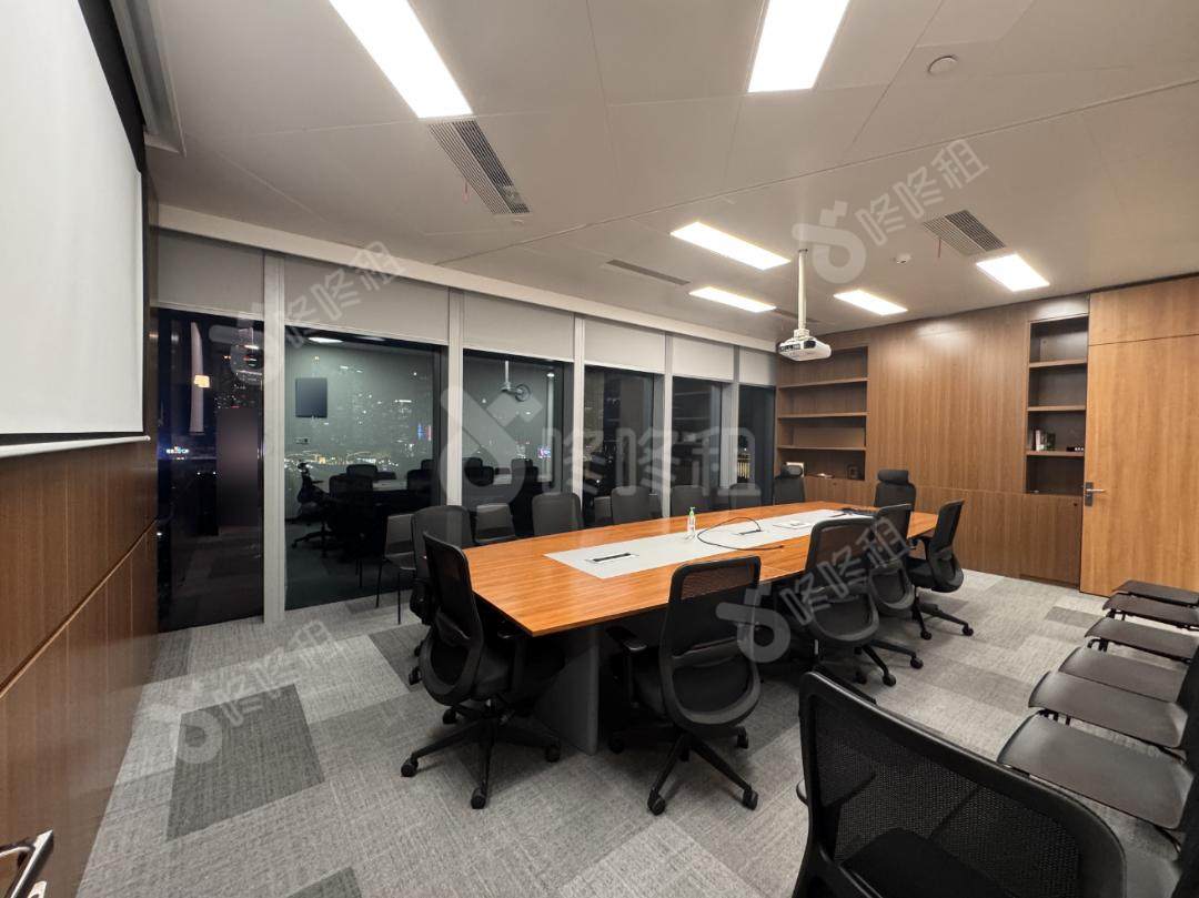广州环贸中心（ICC)_730平_精装_办公室隔间