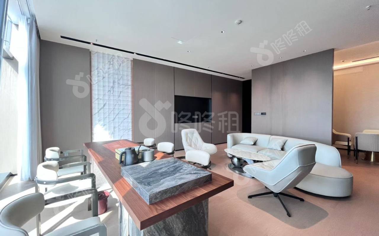 卓越前海壹号_118平_豪装_办公室开间