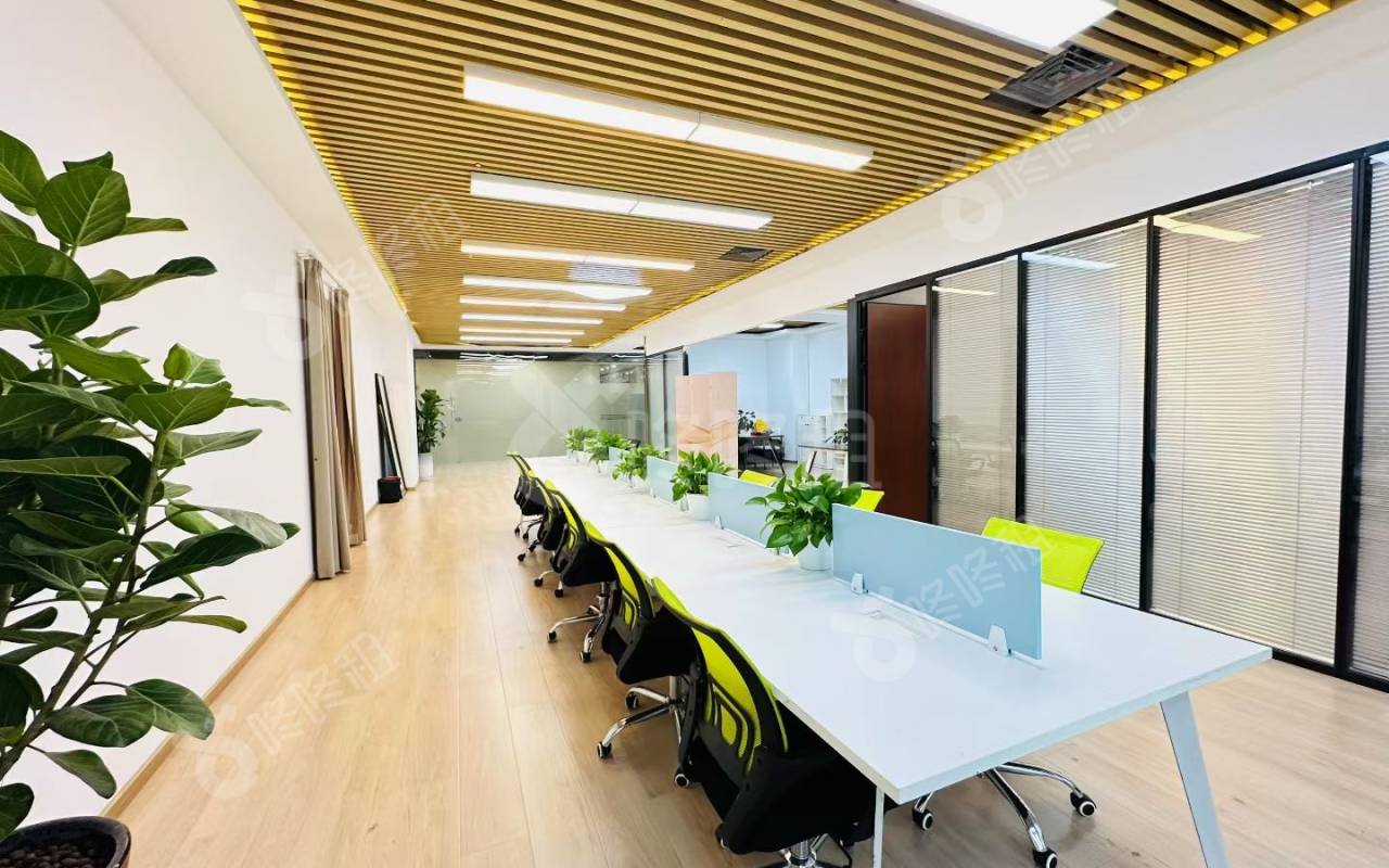 阳光科创中心_488平_精装_办公室开间