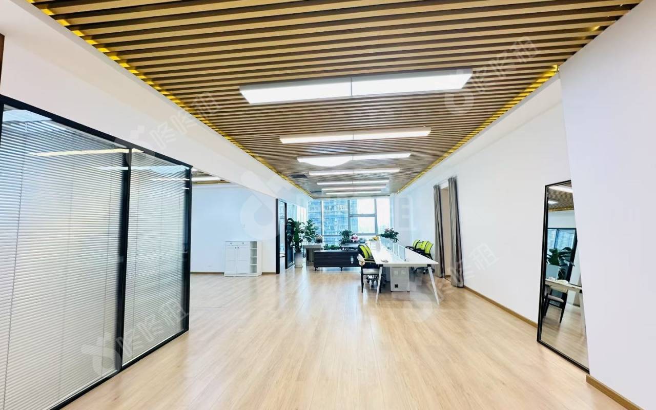 阳光科创中心_488平_精装_办公室开间