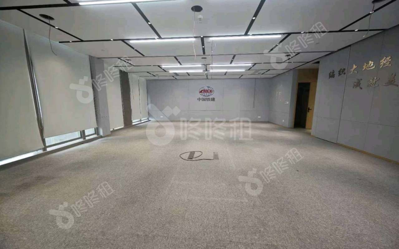 广州嘉昱中心_1489平_精装_办公室隔间