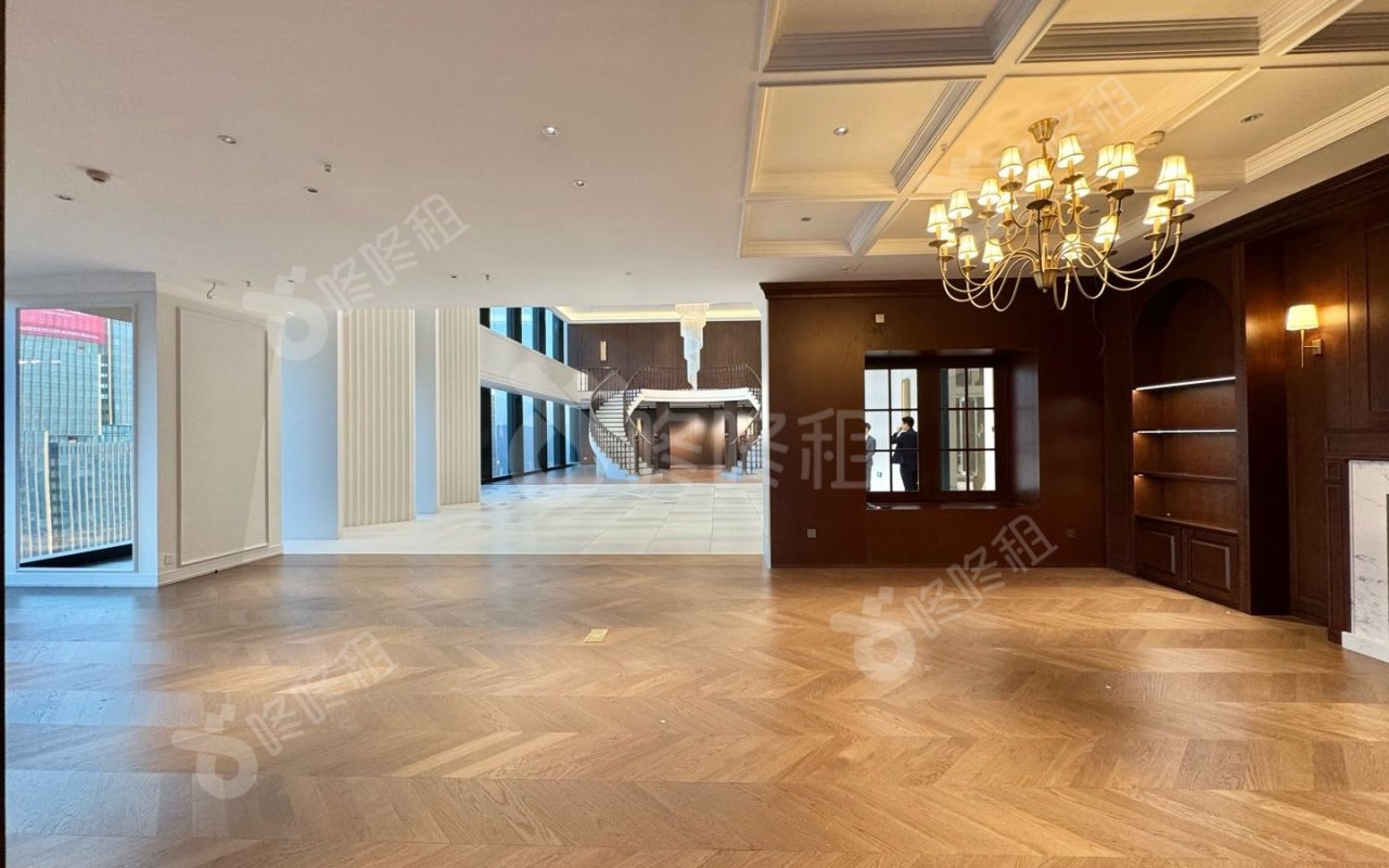 恒裕前海金融中心_579.83平_精装_办公室开间