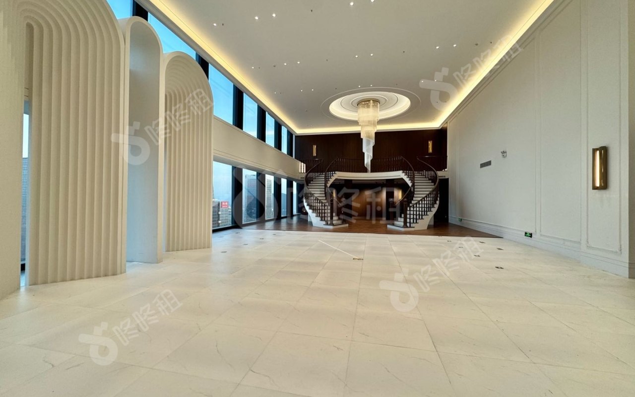 恒裕前海金融中心_579.83平_精装_办公室开间