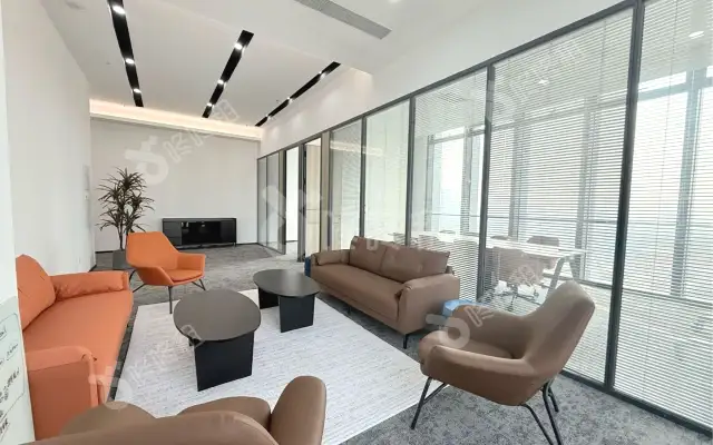 方大城_125平米_豪装_办公室房源出租