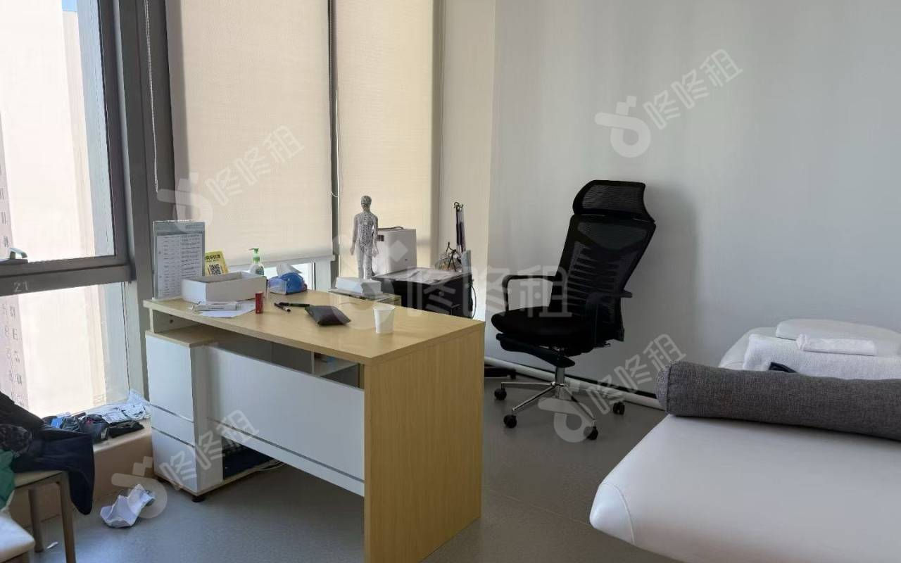 瀚森大厦_240平_精装_办公室开间