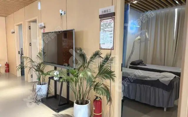 瀚森大厦_240平_精装_办公室房源出租