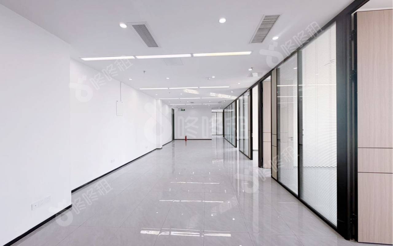 万科星宸大厦_641平_豪装_办公室开间