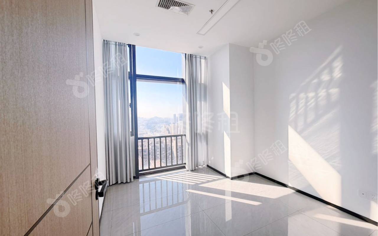 万科星宸大厦_641平_豪装_办公室隔间