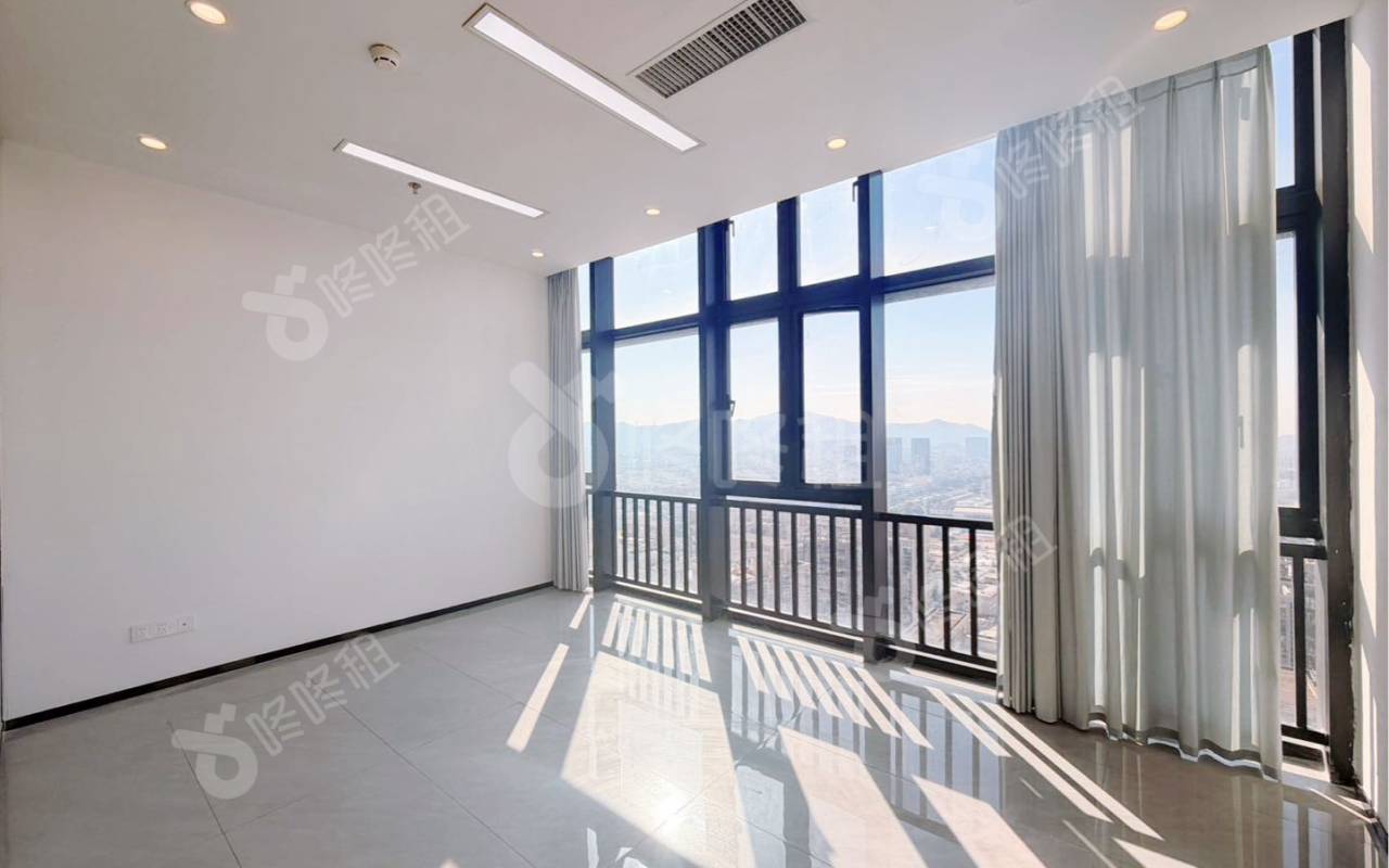 万科星宸大厦_641平_豪装_办公室隔间