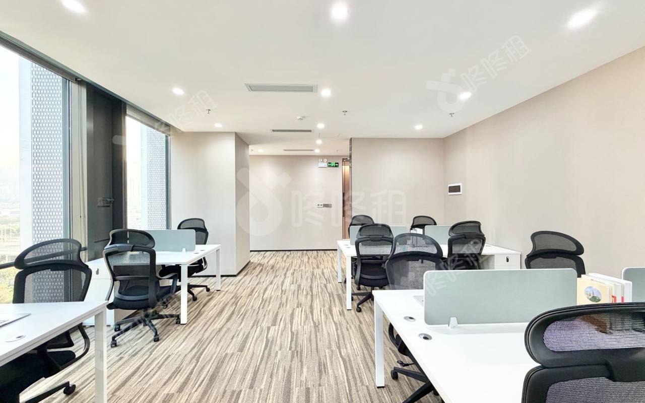 前海君豪中心（招商前海国际中心）_157平_精装_办公室开间