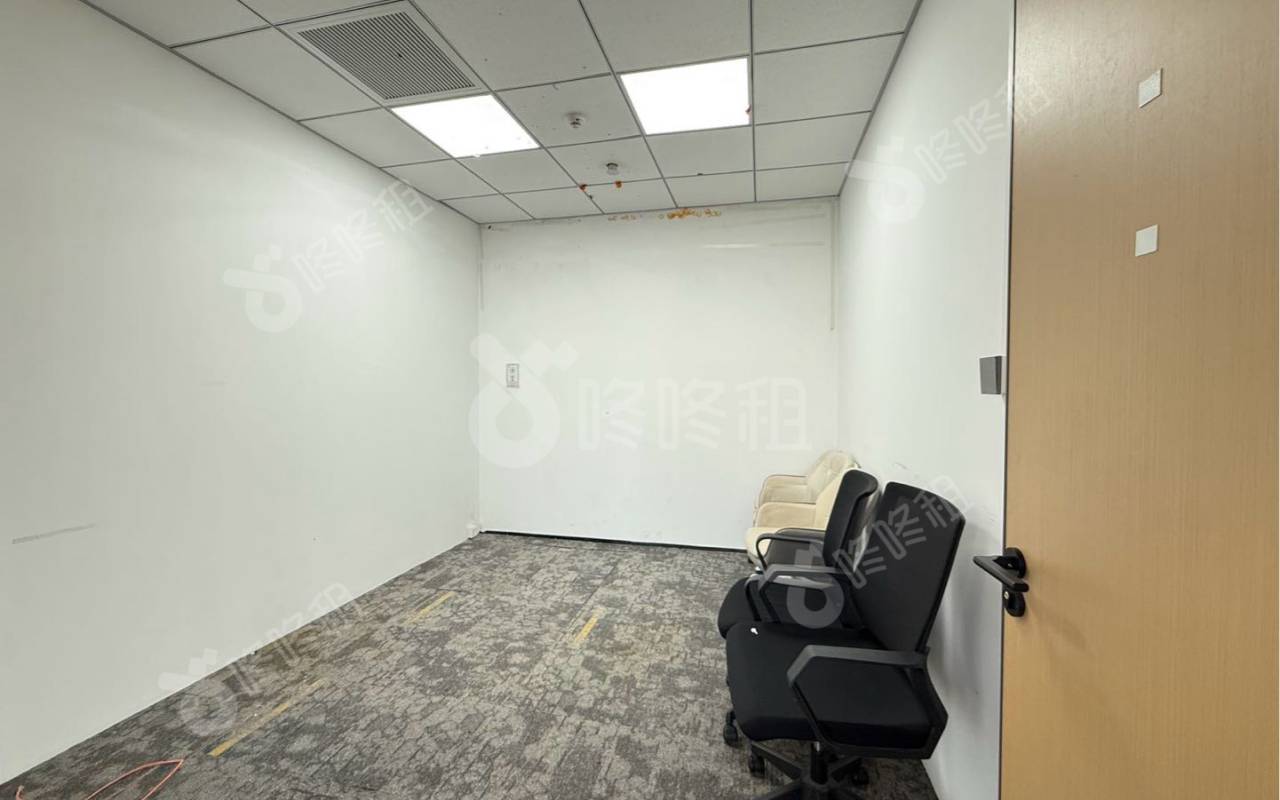 创益科兴科学园(创益科技大厦)_231平_精装_办公室隔间