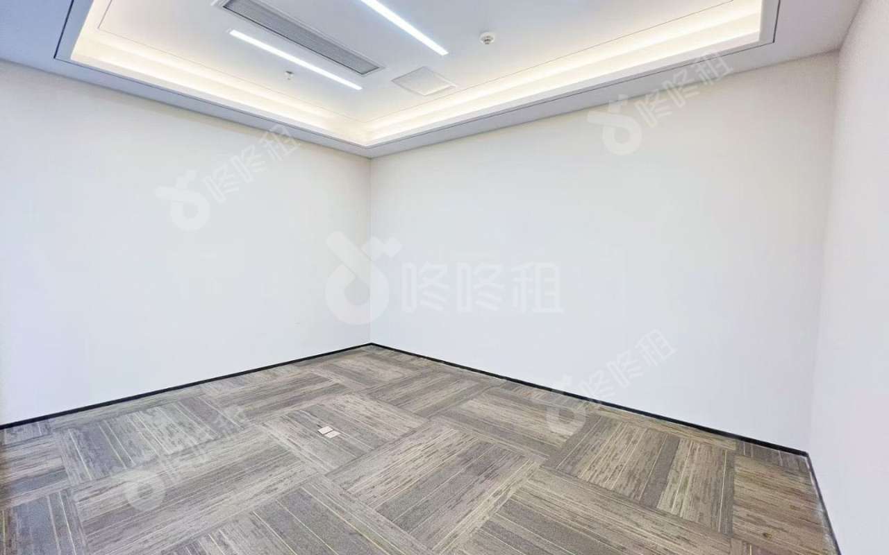 侨城坊_560平_精装_办公室隔间