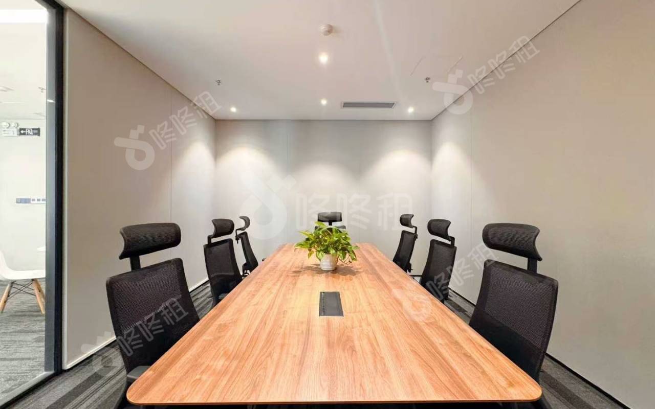 天珑移动大厦_309平_精装_办公室隔间