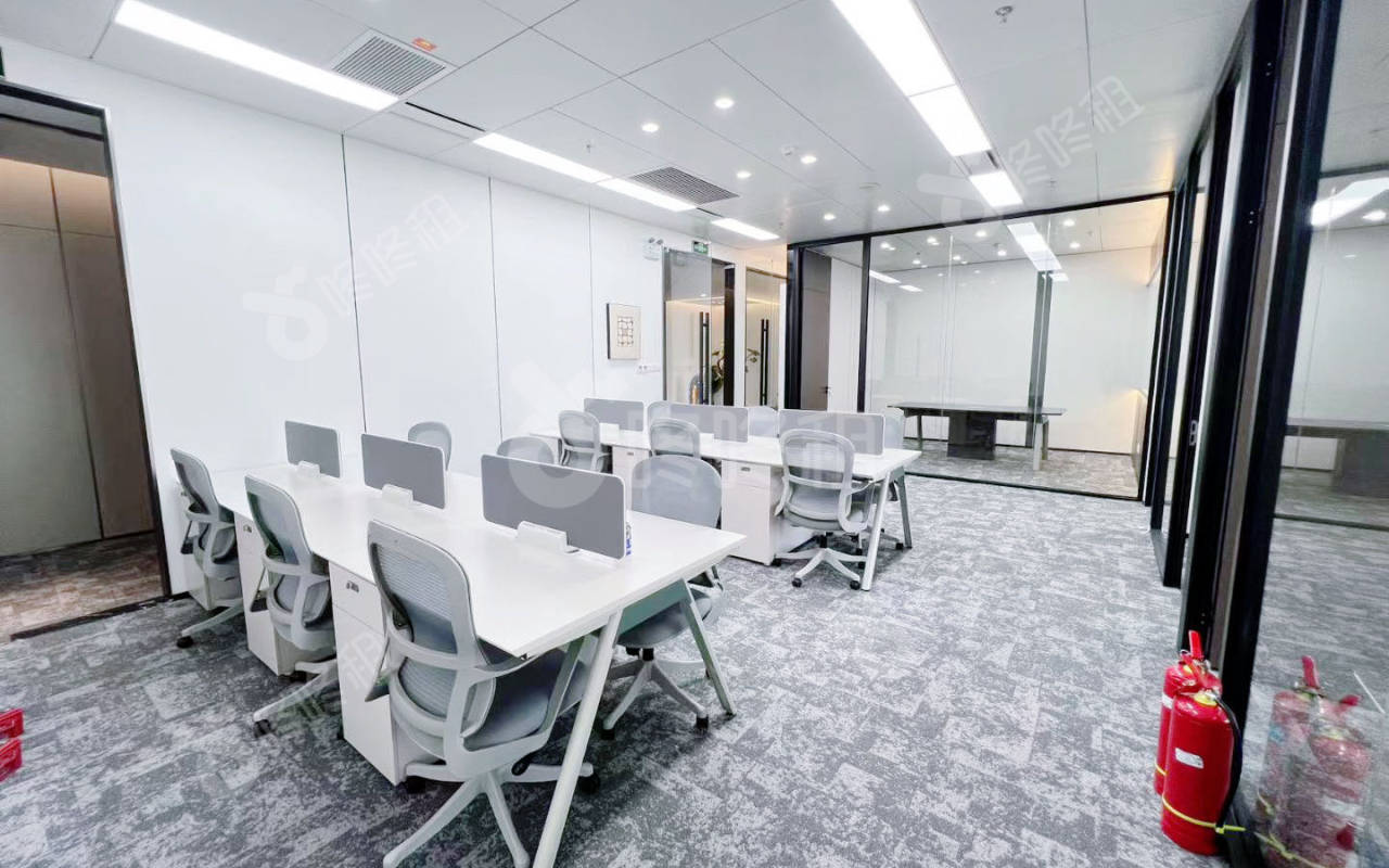 世茂前海中心（前海世茂大厦）_143平_精装_办公室开间