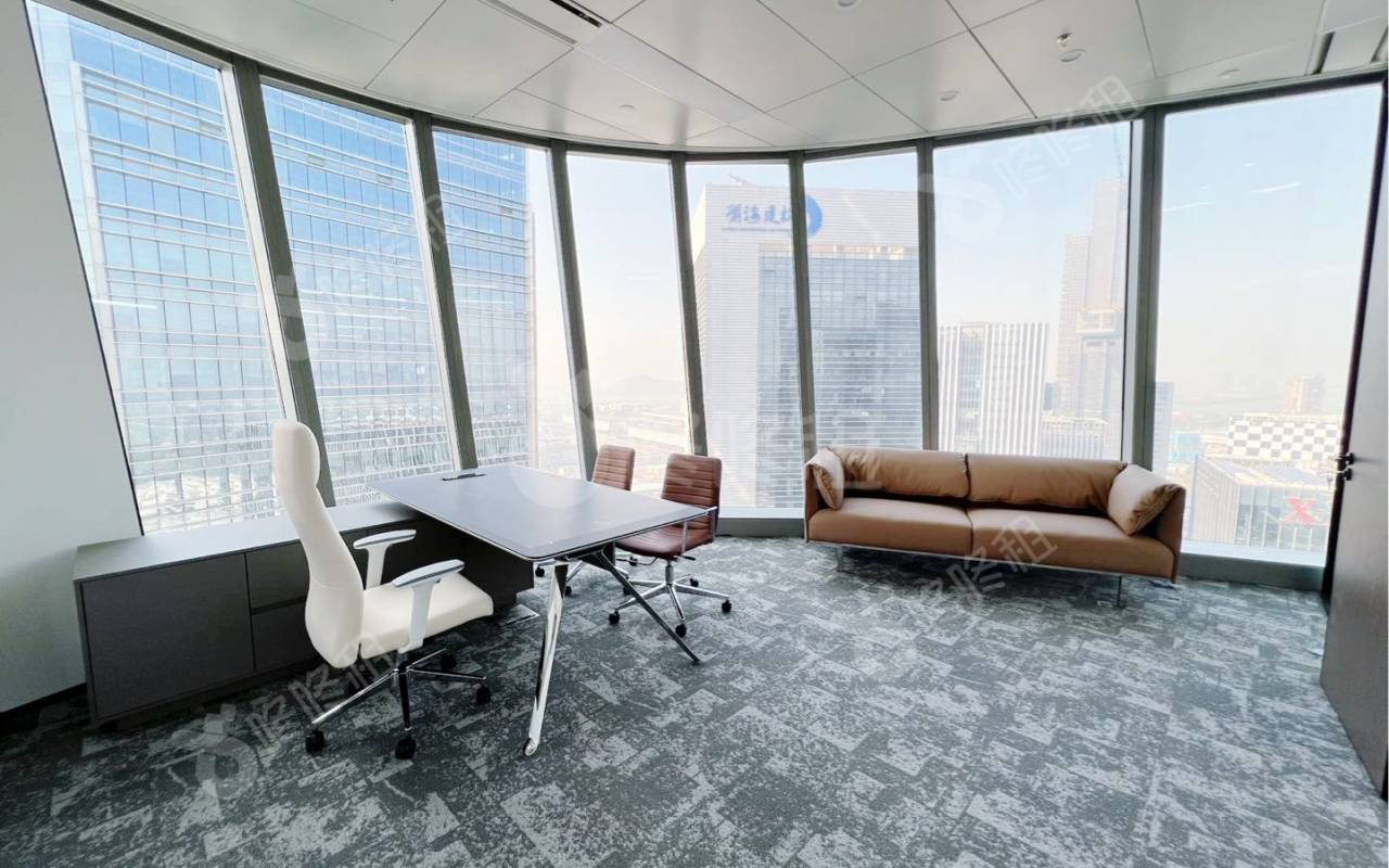 世茂前海中心（前海世茂大厦）_135平_精装_办公室隔间