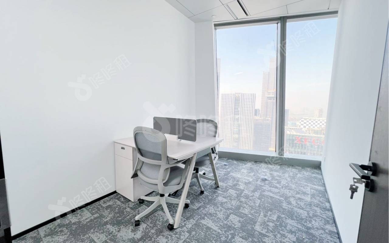 世茂前海中心（前海世茂大厦）_135平_精装_办公室隔间