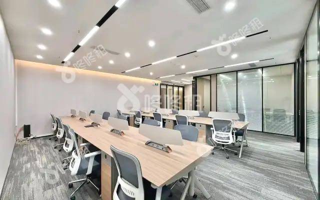 讯美科技广场_315平_精装_办公室开间