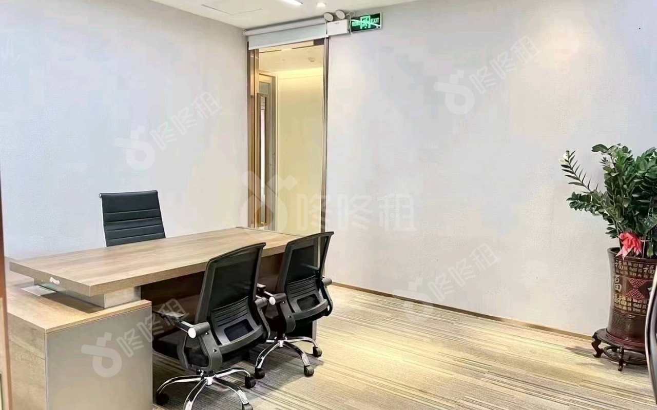 福田卓越时代广场_698平_豪装_办公室隔间