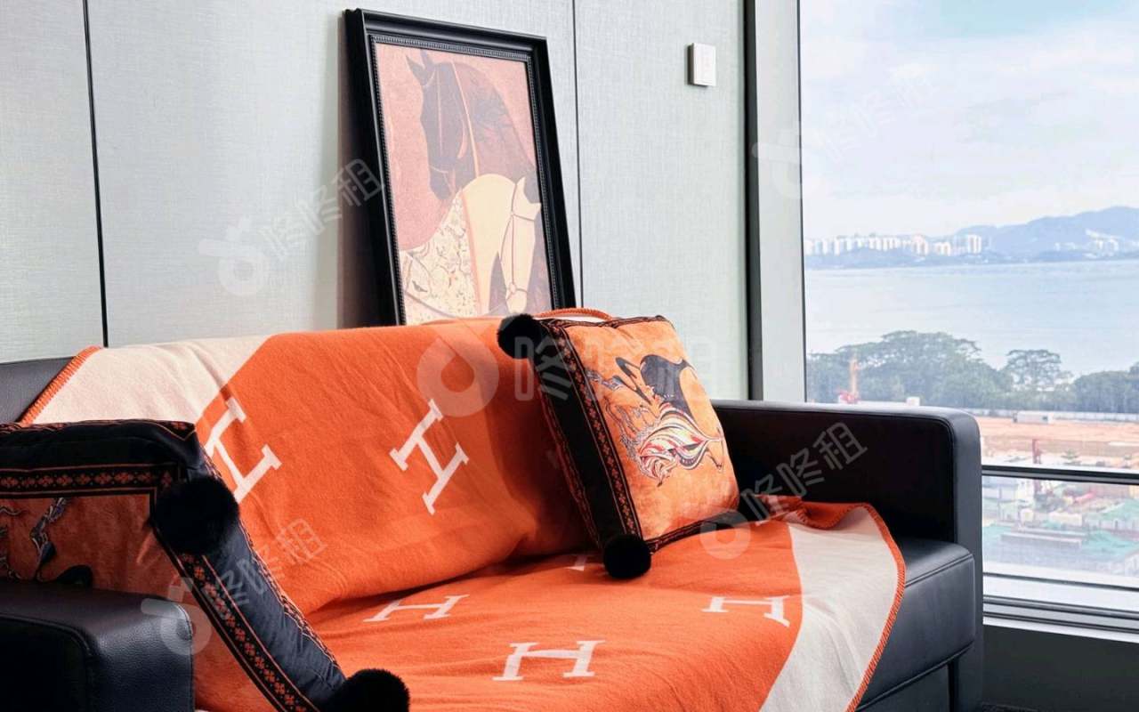 深圳湾SIC超级总部中心_458平_精装_办公室隔间