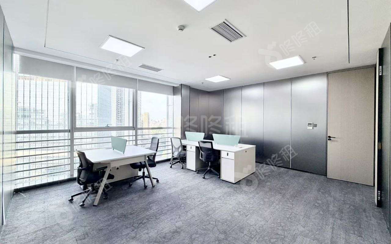 龙光世纪大厦_410平_精装_办公室隔间