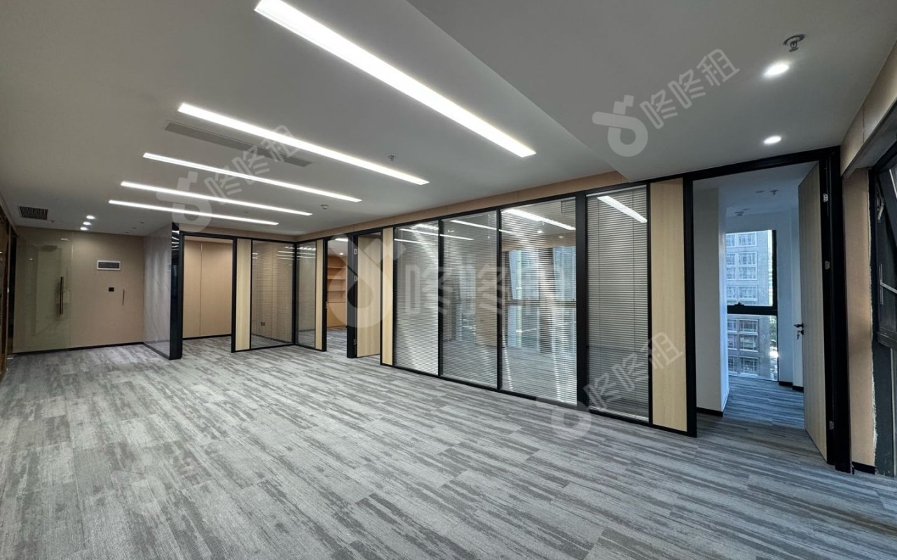 工勘大厦_153平_精装_办公室开间